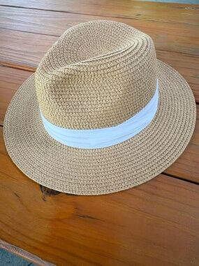 Summer & Rose Straw Hat Natural with White Band